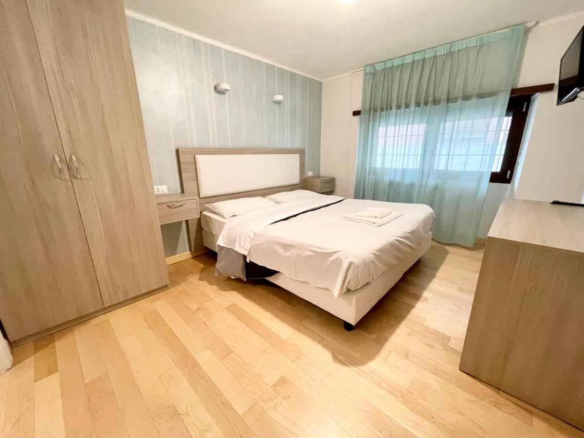 Luciano Laterani Guest House Rome Exterior photo