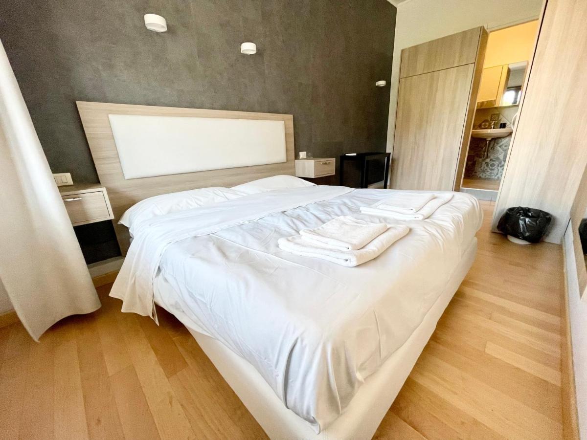 Luciano Laterani Guest House Rome Exterior photo
