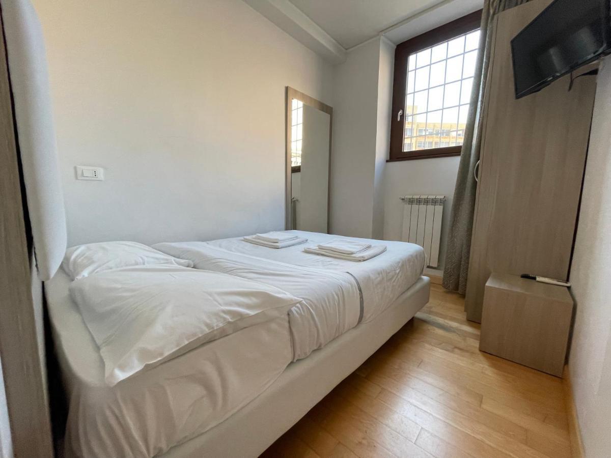 Luciano Laterani Guest House Rome Exterior photo