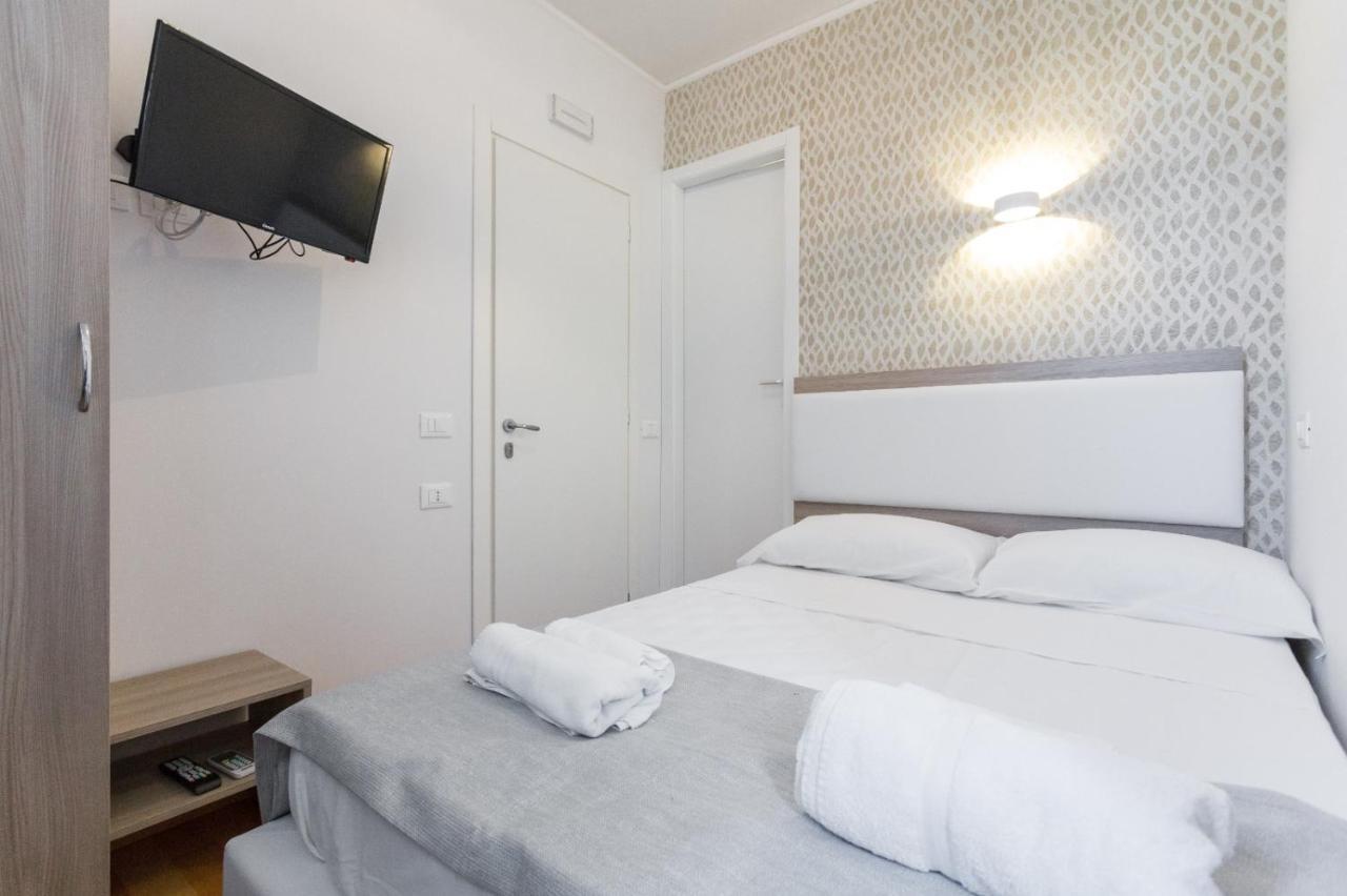 Luciano Laterani Guest House Rome Exterior photo